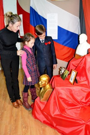 Выставка «Колесо истории» Выставка «Колесо истории»