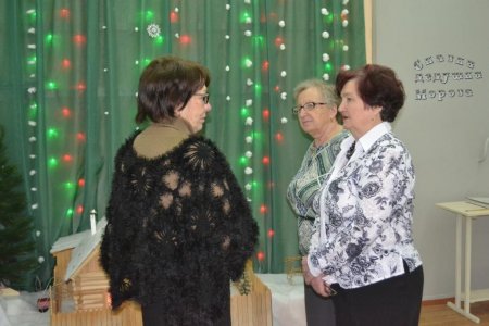 Как здорово, что все мы здесь сегодня собрались! Как здорово, что все мы здесь сегодня собрались!