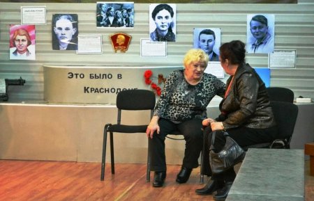 И помнит мир спасённый И помнит мир спасённый