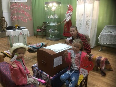 Сокровища бабушкиного сундука